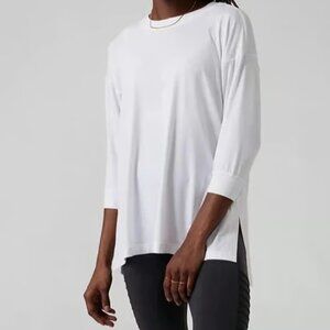 Athleta Tranquility Top Women's Size XS Bright White 3/4 Sleeve